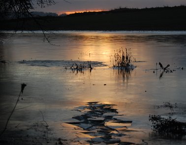 Frosssen sø i solnedgangen - fotokunst